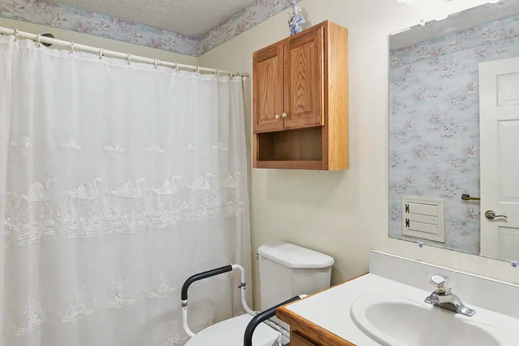 8155 Blackman Road Paradise Township MI 49649
