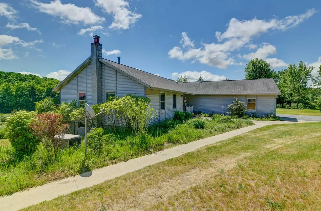 8155 Blackman Road Paradise Township MI 49649