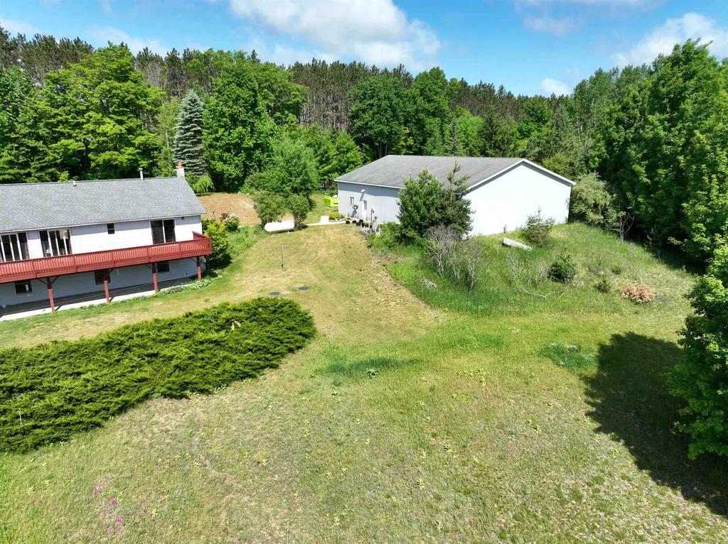 8155 Blackman Road Paradise Township MI 49649