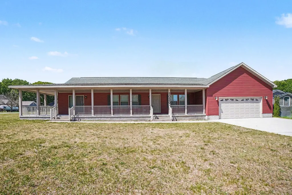 1020 Essex Drive Broomfield Township MI 48893