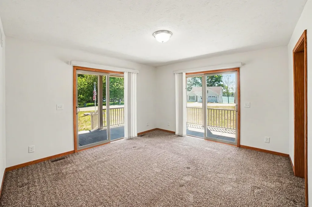 1020 Essex Drive Broomfield Township MI 48893