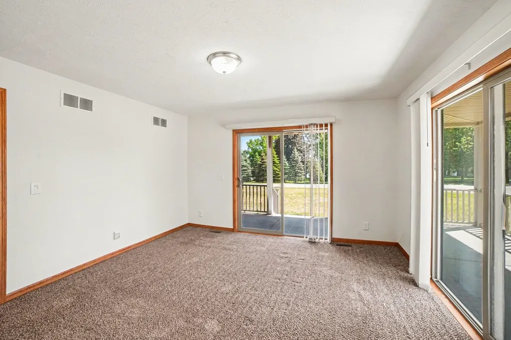 1020 Essex Drive Broomfield Township MI 48893