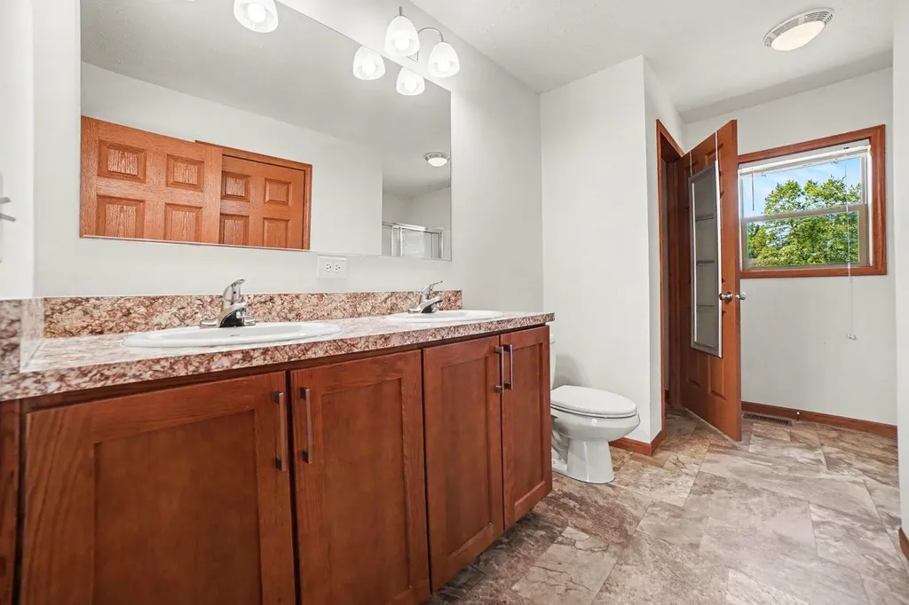 1020 Essex Drive Broomfield Township MI 48893