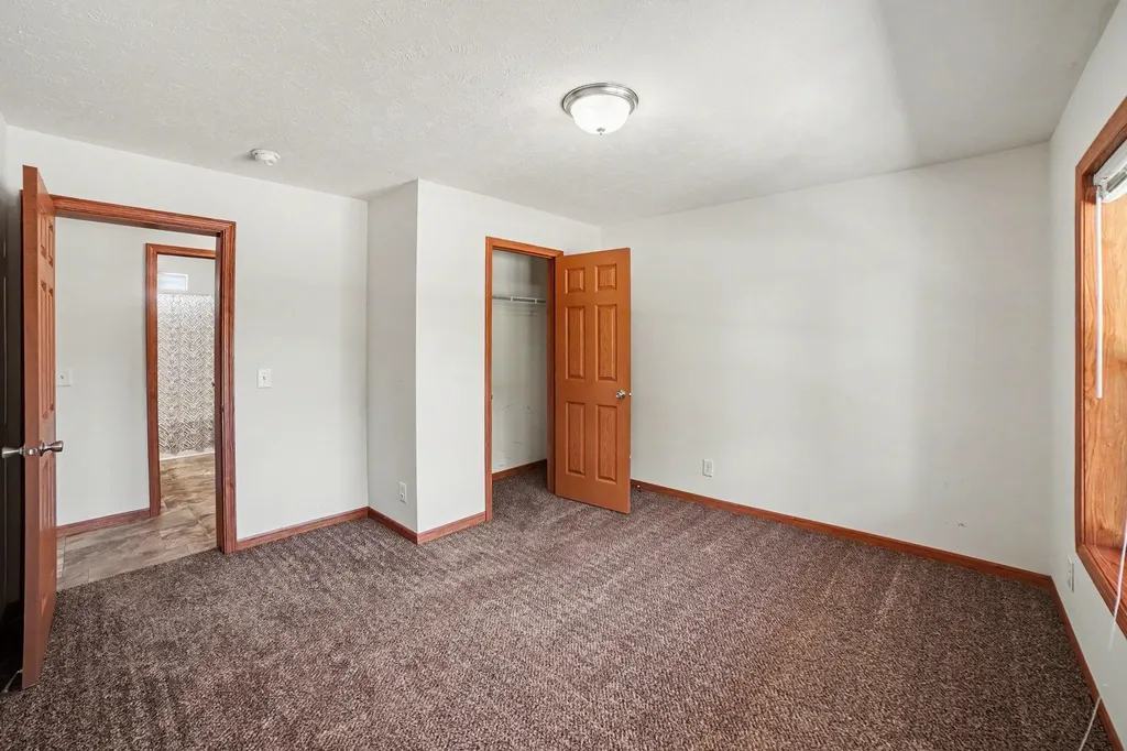 1020 Essex Drive Broomfield Township MI 48893
