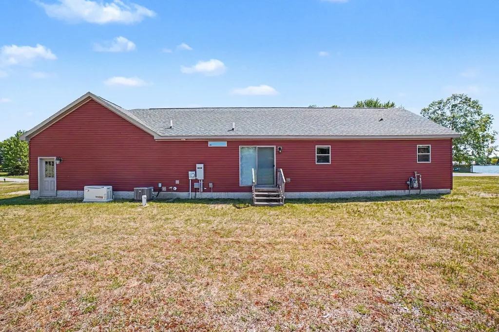 1020 Essex Drive Broomfield Township MI 48893