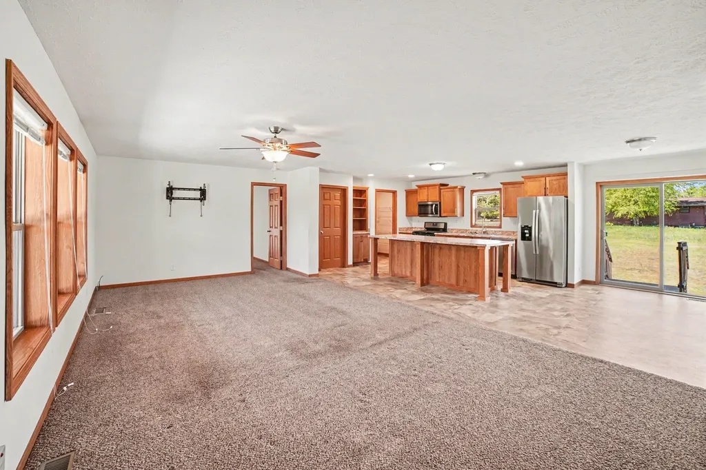 1020 Essex Drive Broomfield Township MI 48893