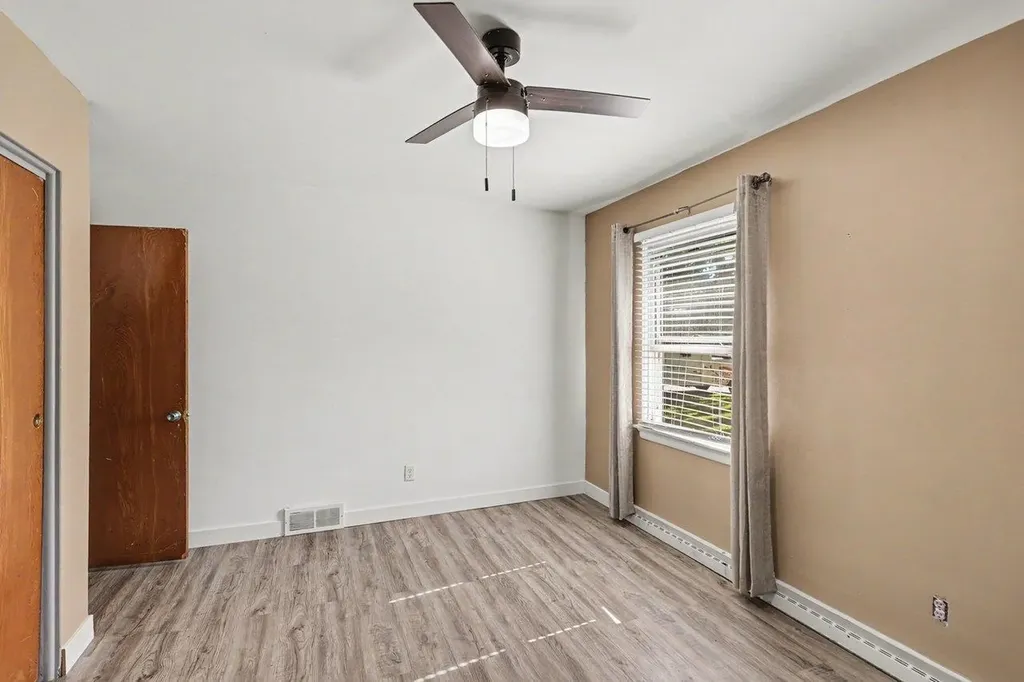 1109 Pacelli Street Saginaw Charter Township MI 48638