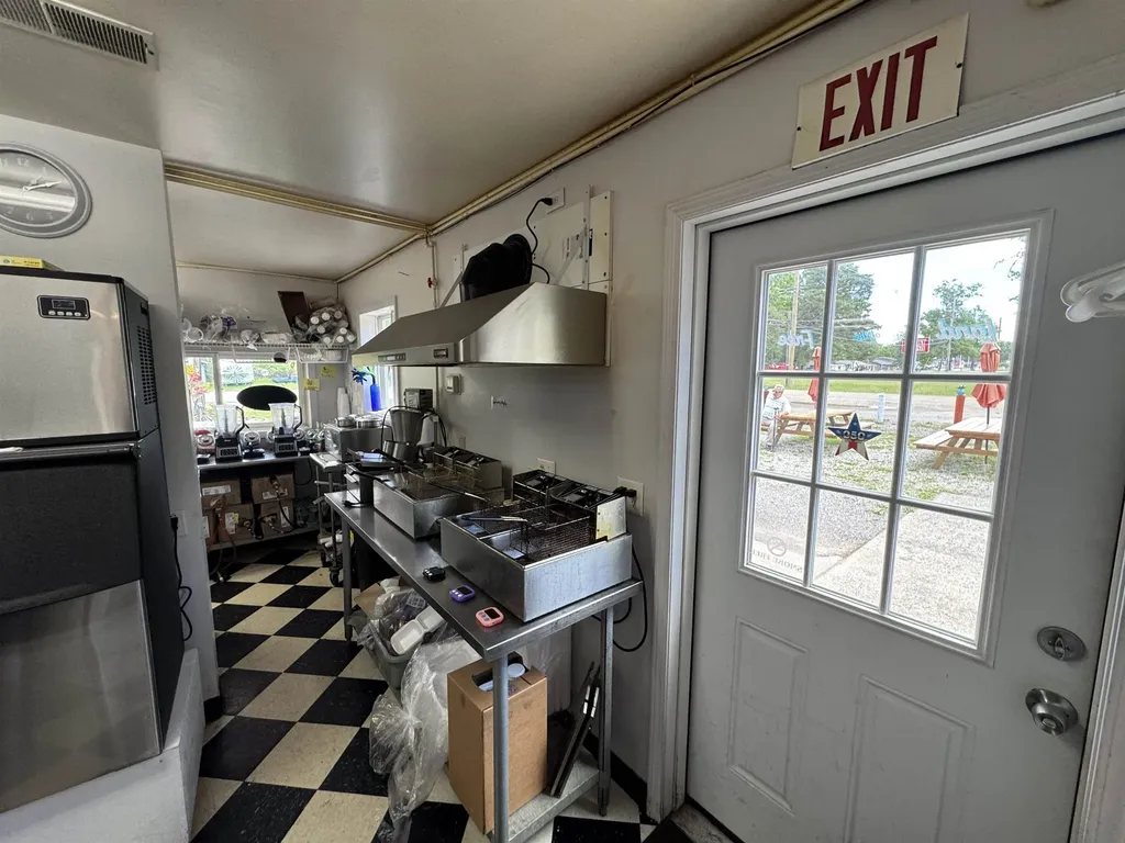 2008 Greenwood Road Mills Township MI 48756