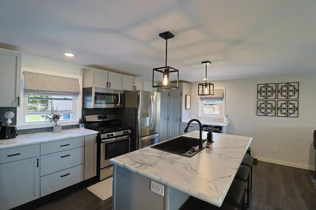 309 N 2nd Street Shepherd Village MI 48883