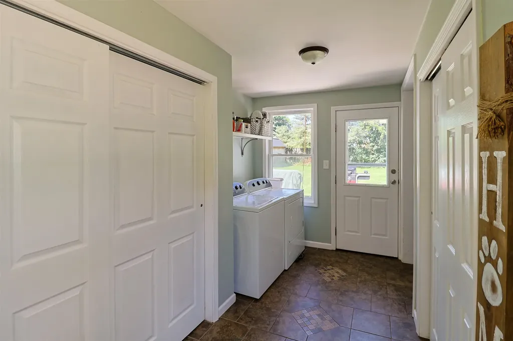 309 N 2nd Street Shepherd Village MI 48883