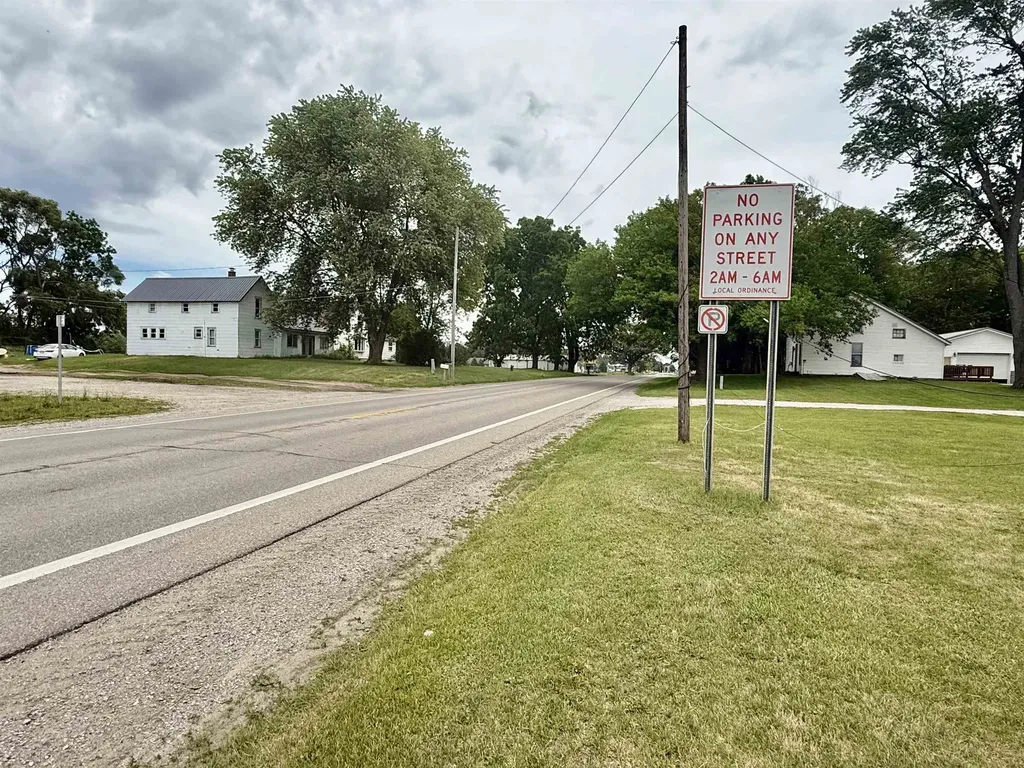 505 W Saginaw Street Breckenridge Village MI 48615