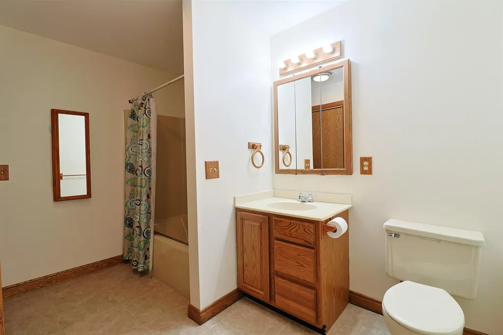 1428 E Broadway Street Mt. Pleasant City MI 48858