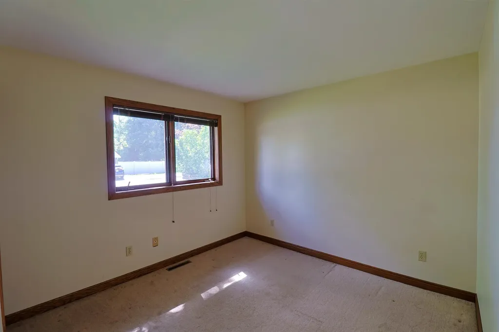 1428 E Broadway Street Mt. Pleasant City MI 48858