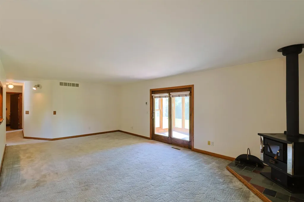 1428 E Broadway Street Mt. Pleasant City MI 48858