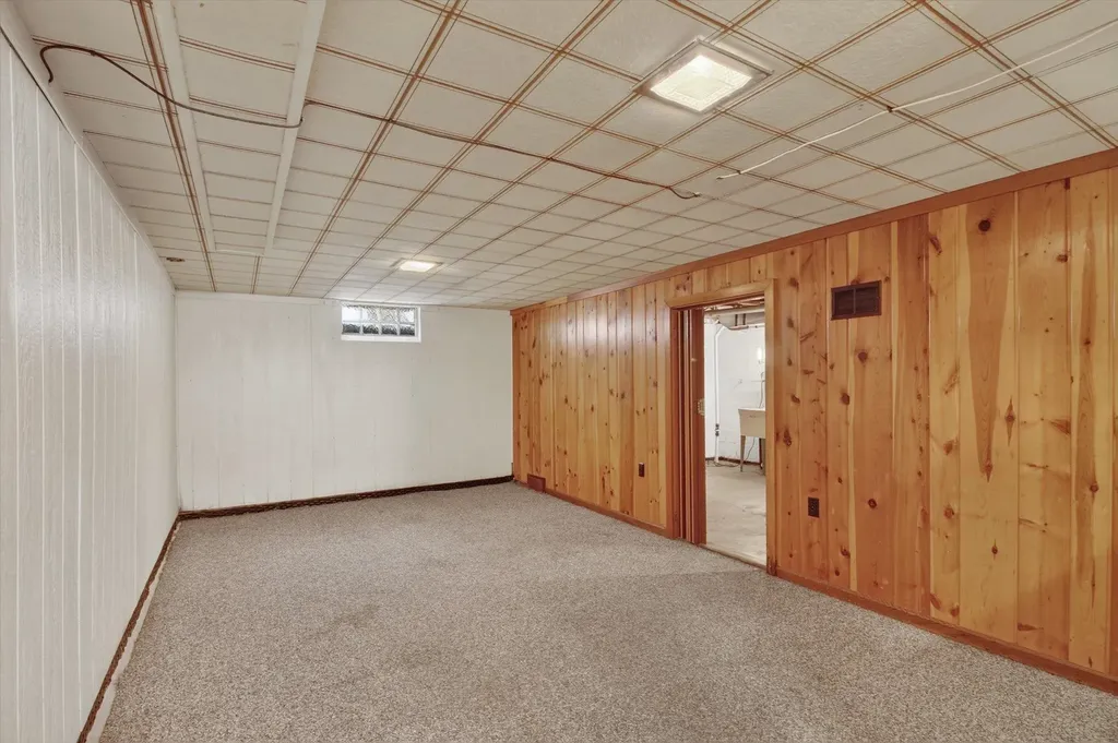 510 E Saginaw Street St. Louis City MI 48880