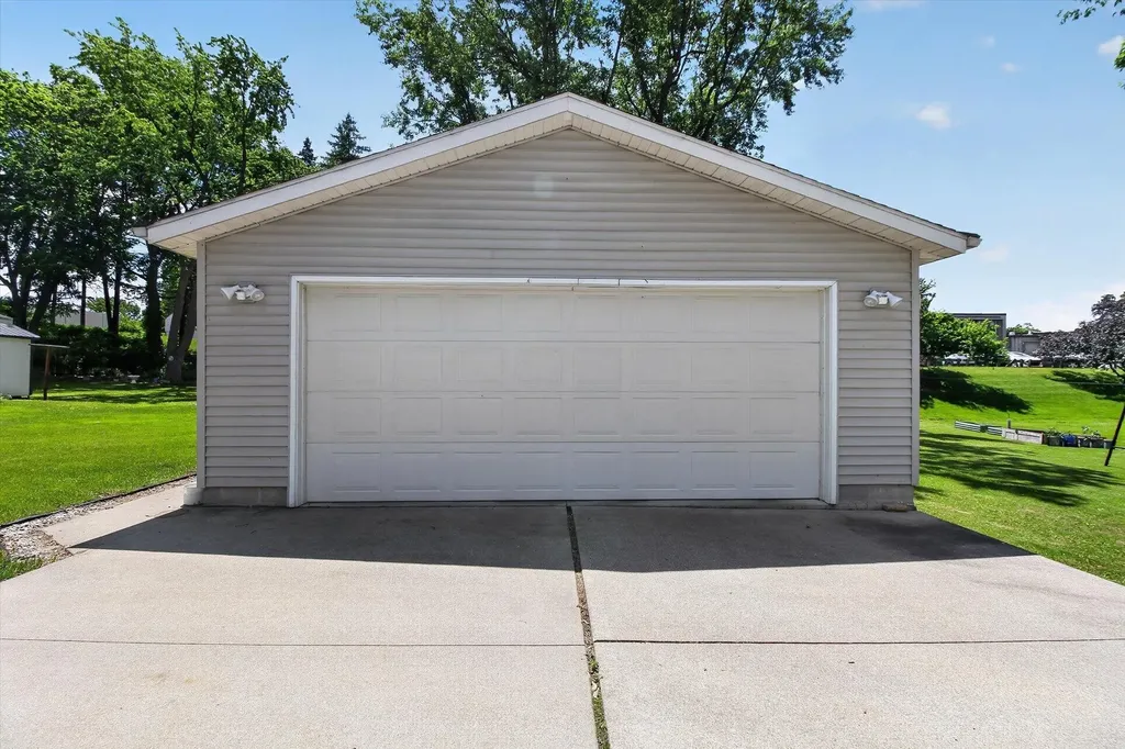 510 E Saginaw Street St. Louis City MI 48880