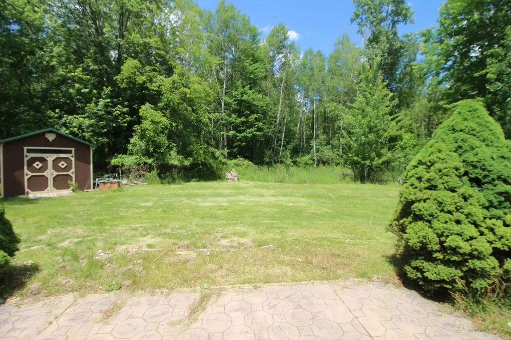 11571 E Deerfield Road Chippewa Township MI 48883