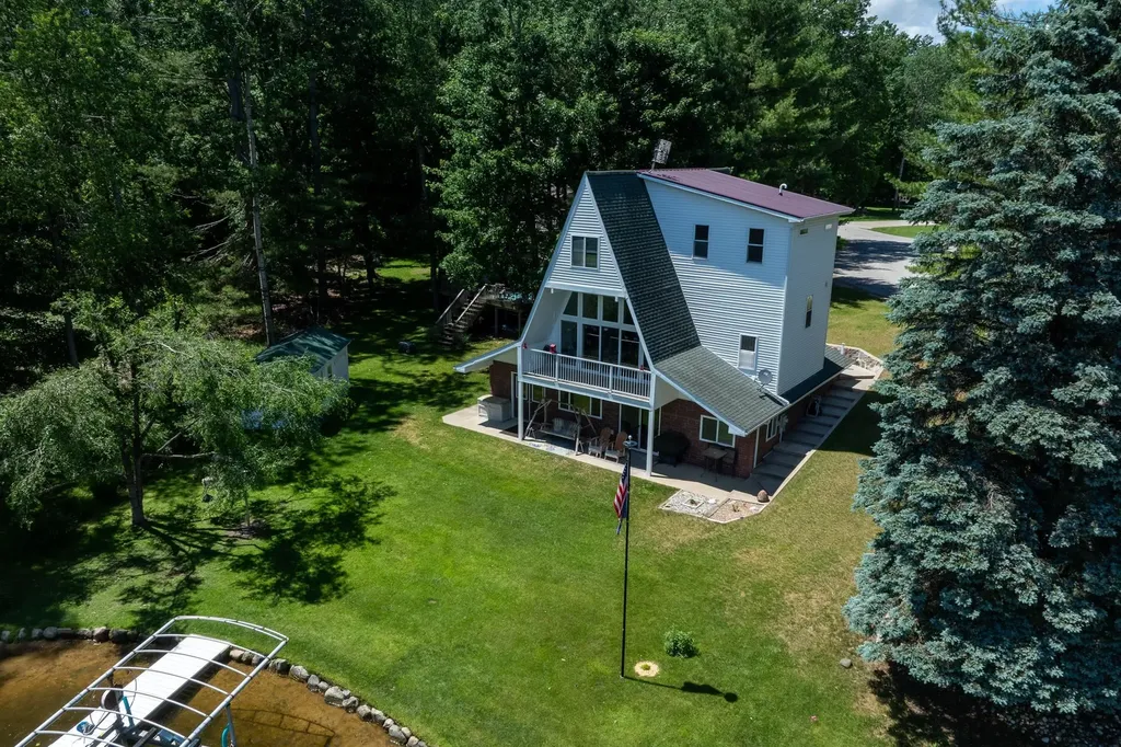 1032 Crown Point Drive Sherman Township MI 48893