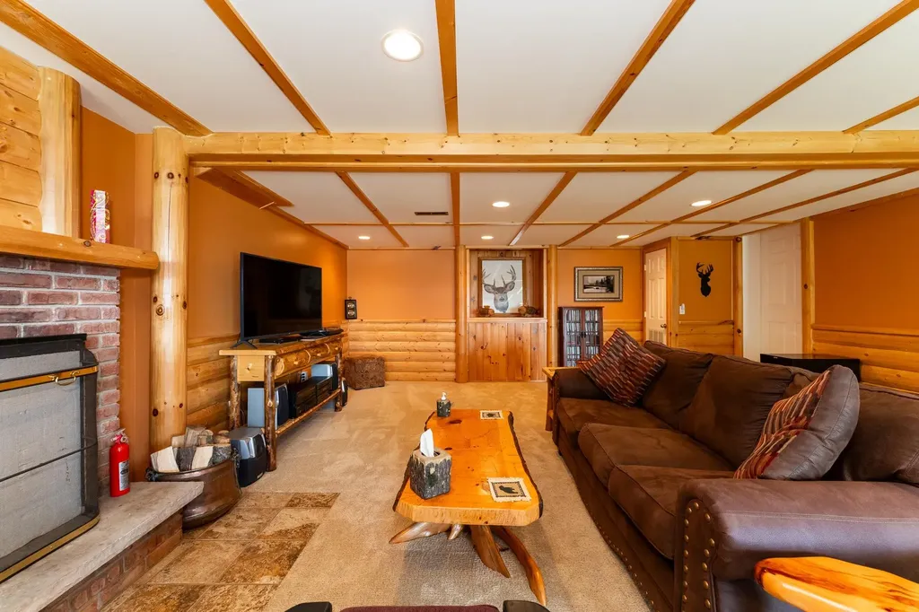 1032 Crown Point Drive Sherman Township MI 48893
