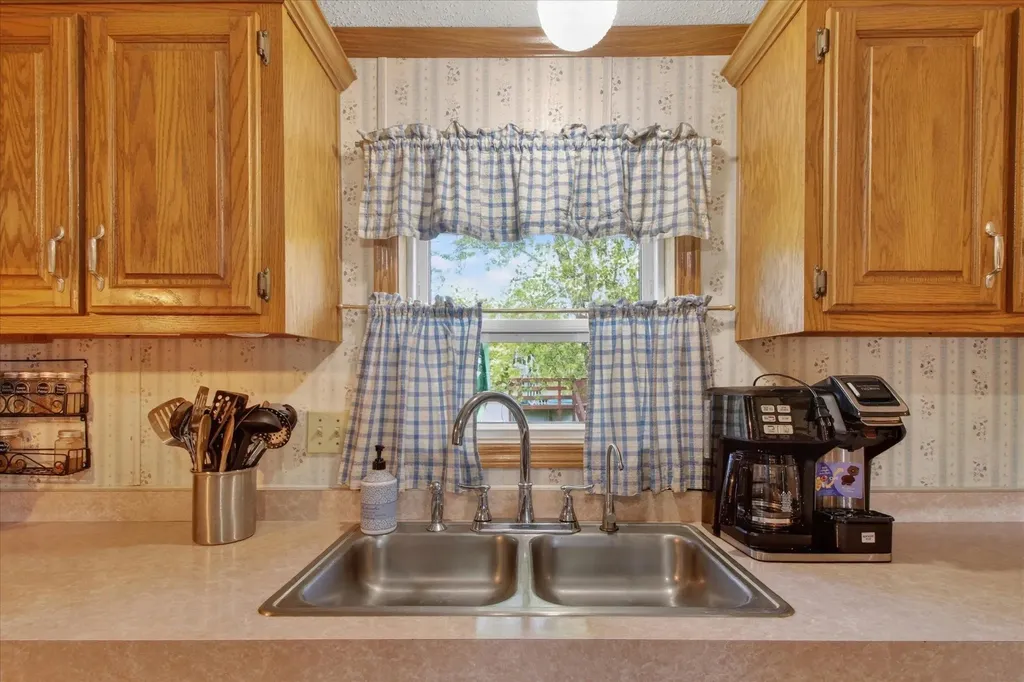 3333 N Ferris Road Sumner Township MI 48889