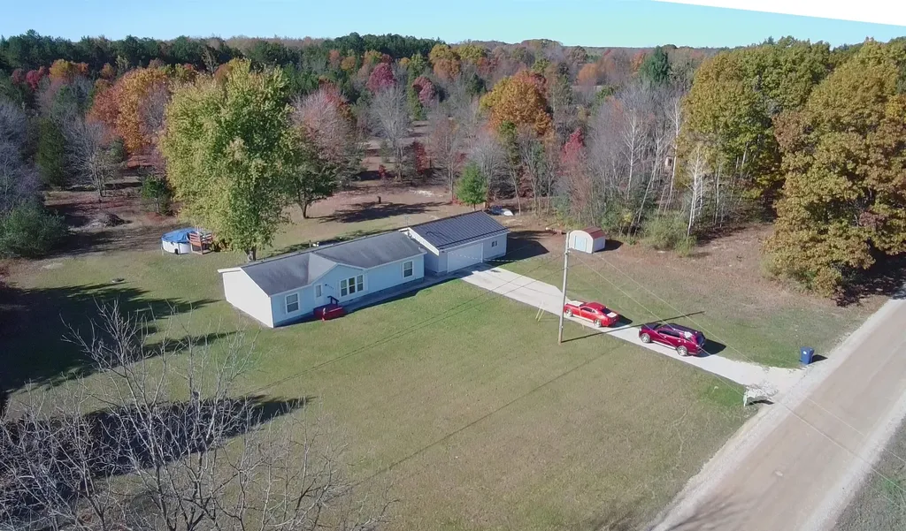 3333 N Ferris Road Sumner Township MI 48889