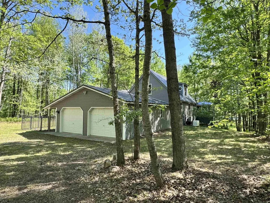 4611 Teaberry Lane Lincoln Township MI 48622