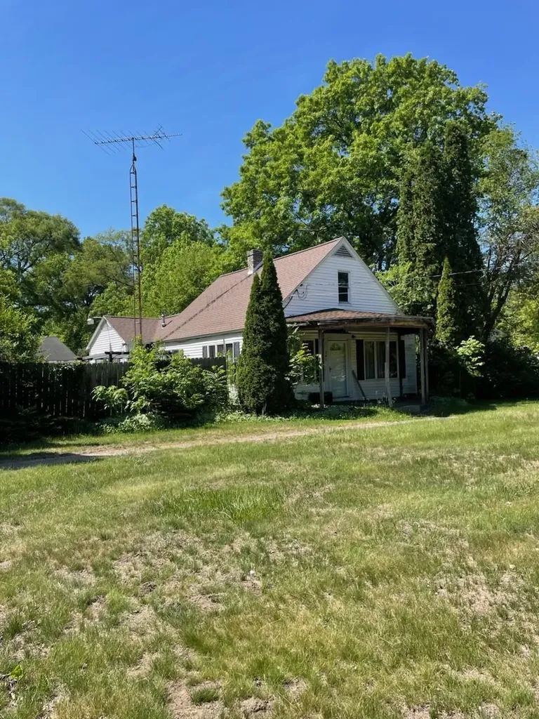 341 State Street Montrose Charter Township MI 48457