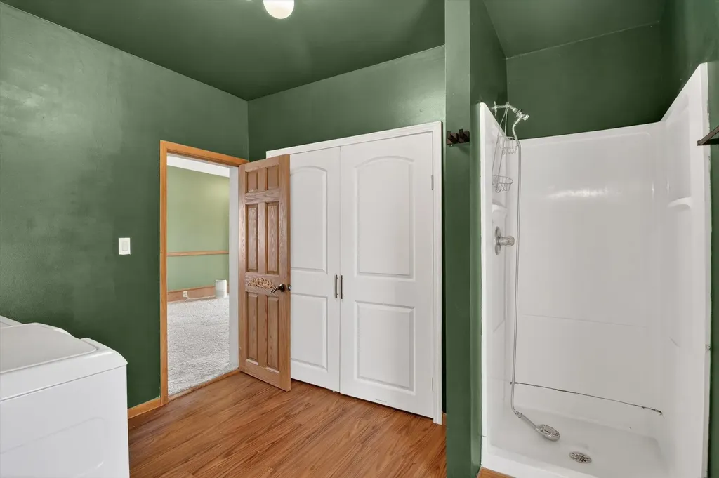 308 Orchard Street Alma City MI 48801