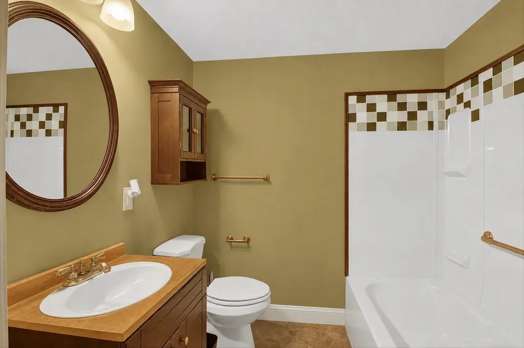308 Orchard Street Alma City MI 48801