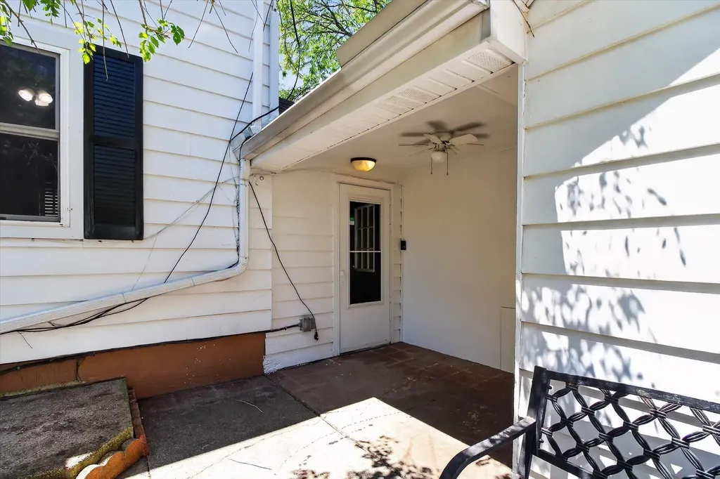 308 Orchard Street Alma City MI 48801