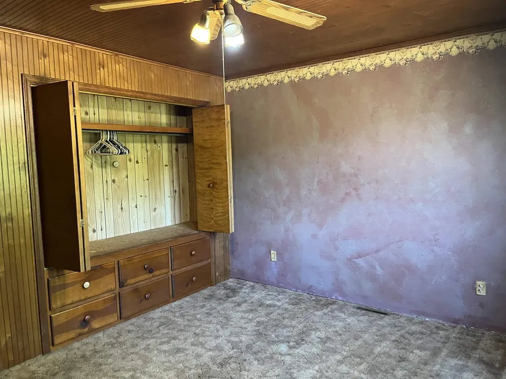 2600 W Schmeid Road Belvidere Township MI 48886