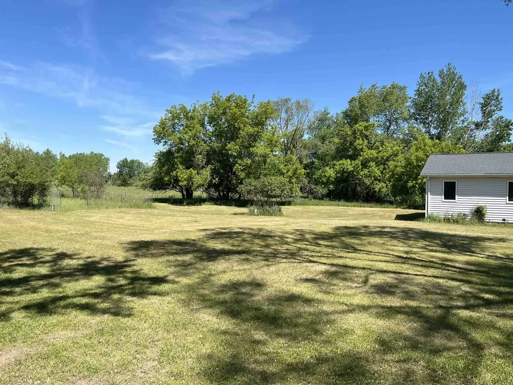 2600 W Schmeid Road Belvidere Township MI 48886