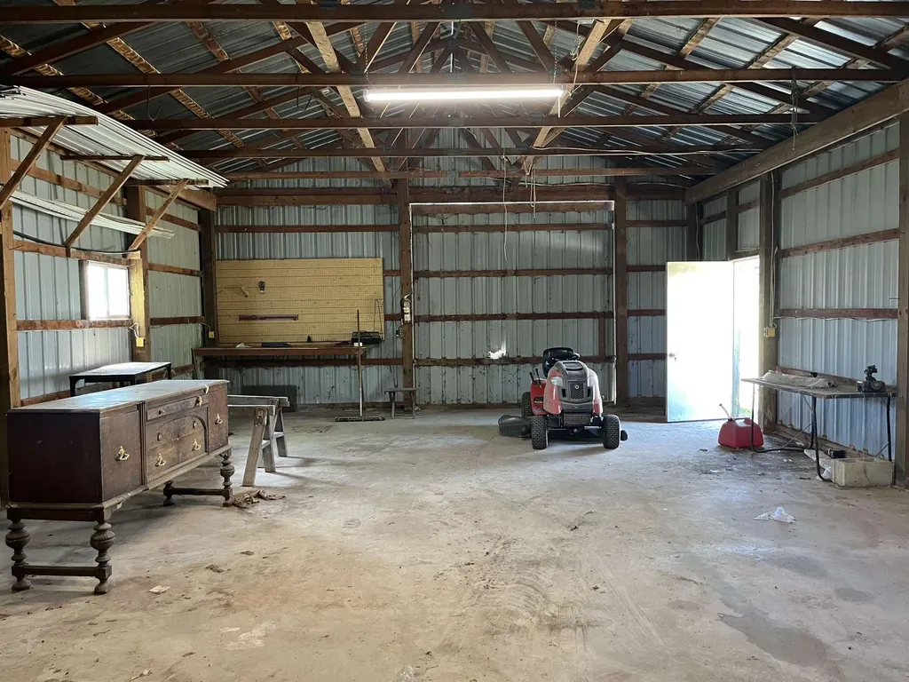 2600 W Schmeid Road Belvidere Township MI 48886