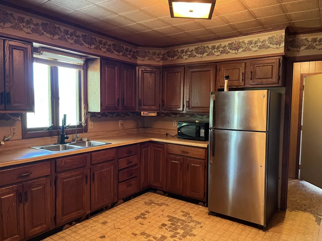2600 W Schmeid Road Belvidere Township MI 48886