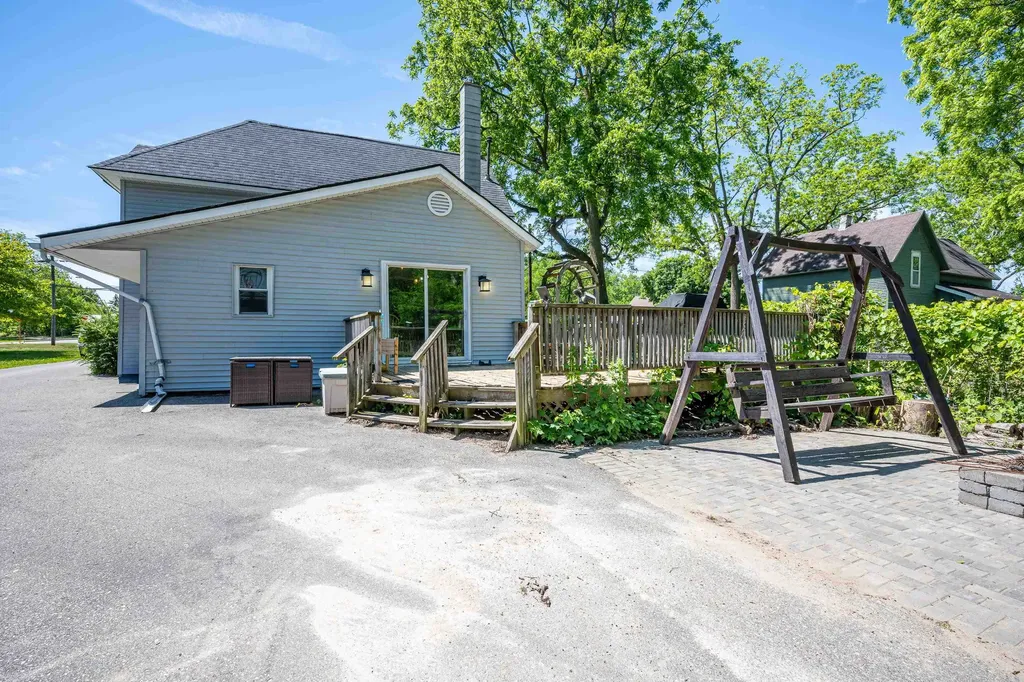 329 Ely Street Alma City MI 48801