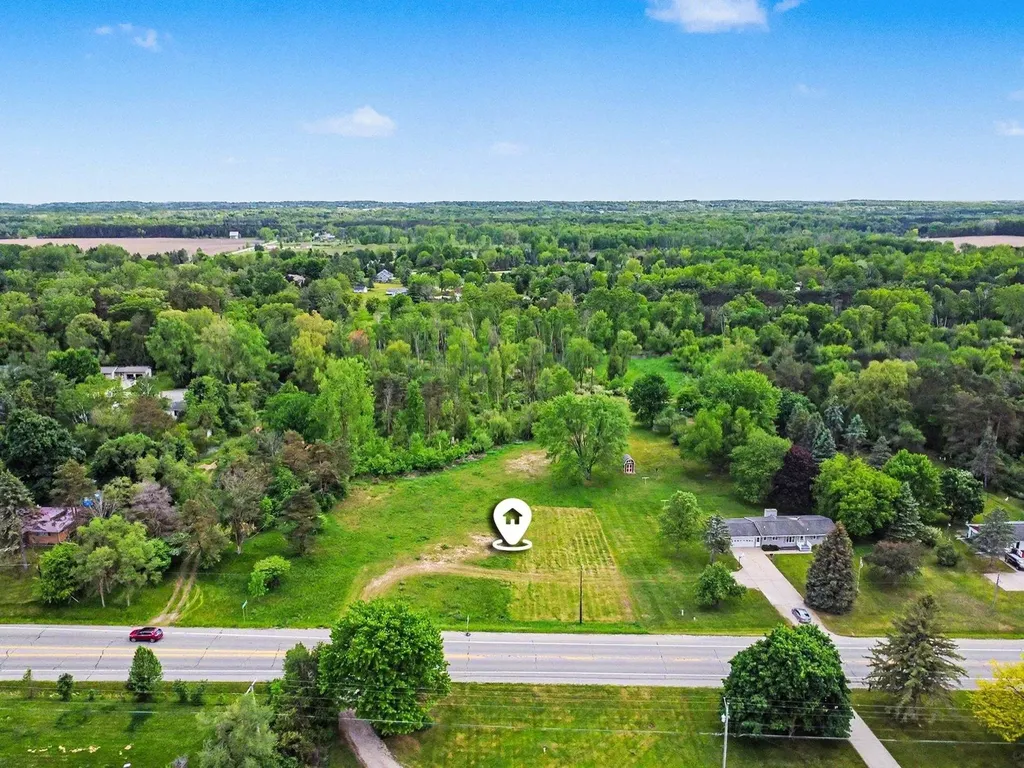 305 W Remus Road Deerfield Township MI 48858