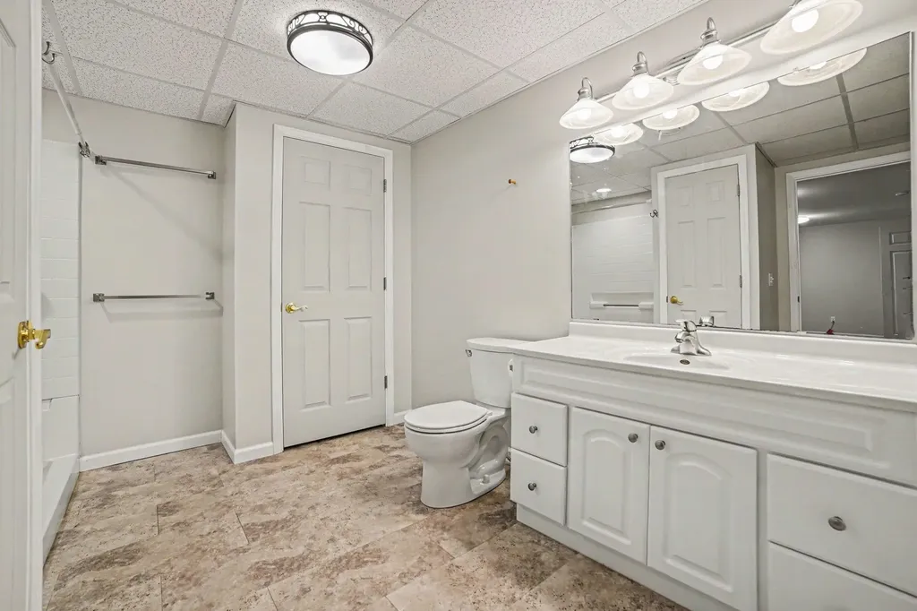 1527 E Gaylord Street Mt. Pleasant City MI 48858