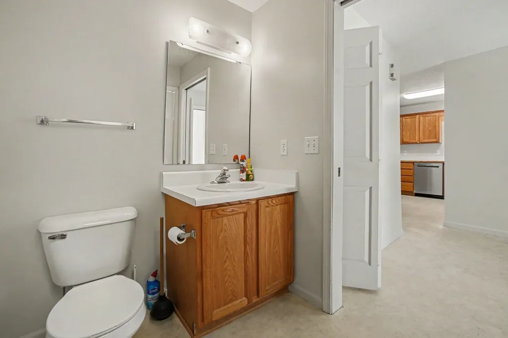 1527 E Gaylord Street Mt. Pleasant City MI 48858