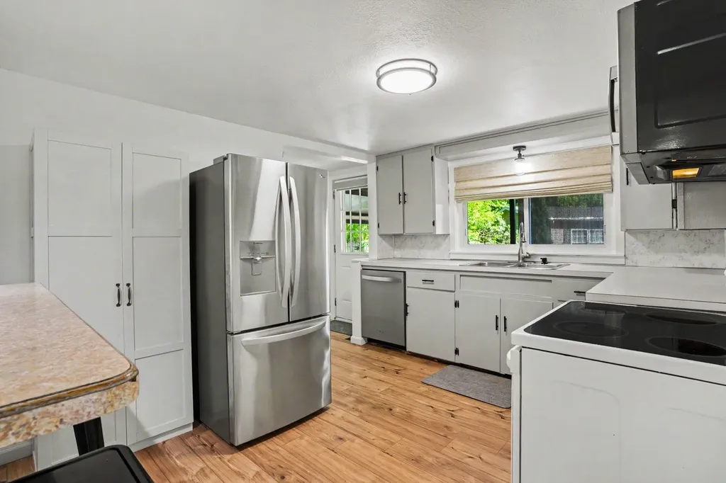 5290 E Broadway Road Union Charter Township MI 48858