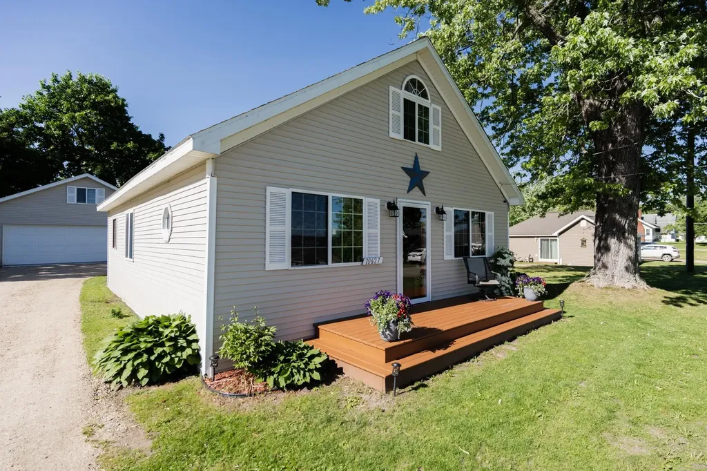 10627 Lake Street Chippewa Township MI 49320