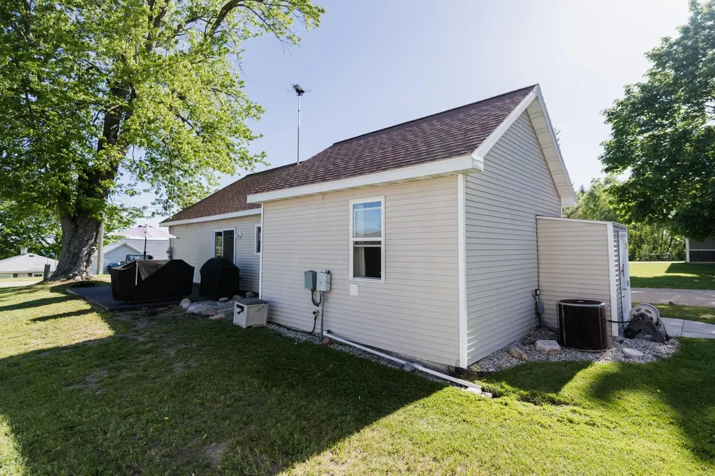 10627 Lake Street Chippewa Township MI 49320