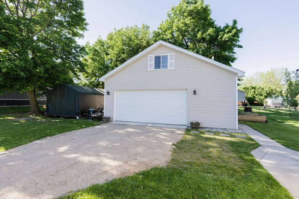 10627 Lake Street Chippewa Township MI 49320