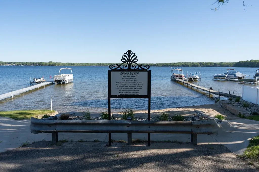 10627 Lake Street Chippewa Township MI 49320