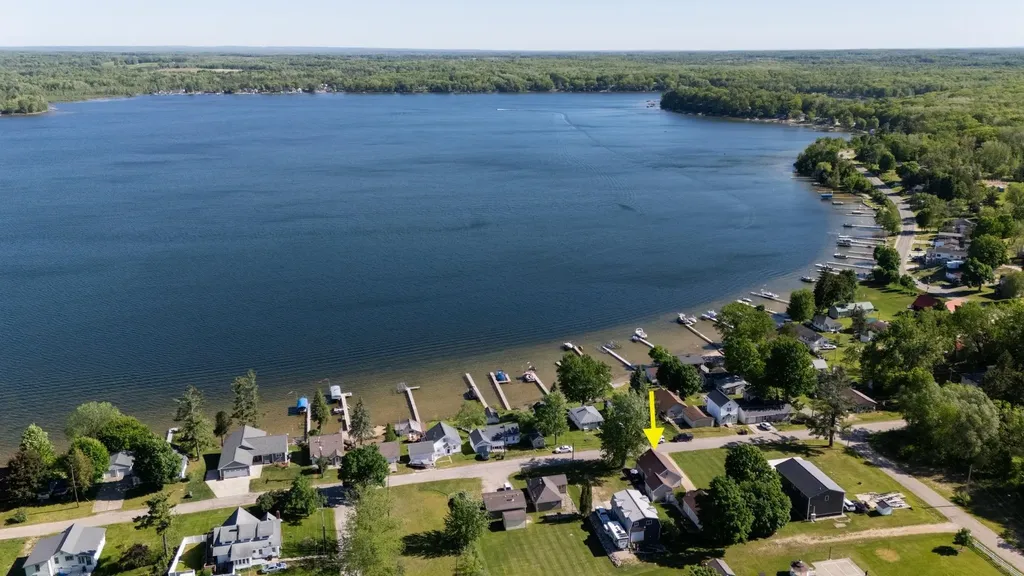 10627 Lake Street Chippewa Township MI 49320