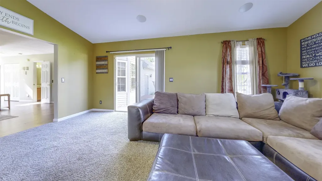 915 Deer Run Union Charter Township MI 48858