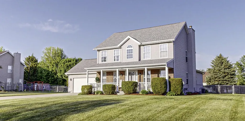 915 Deer Run Union Charter Township MI 48858