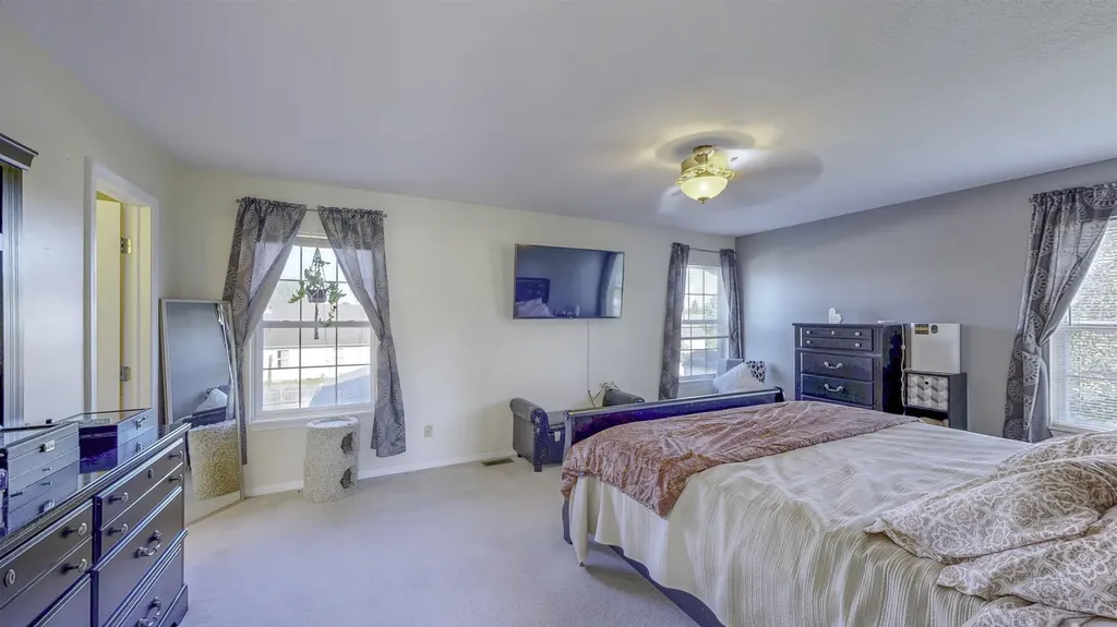 915 Deer Run Union Charter Township MI 48858