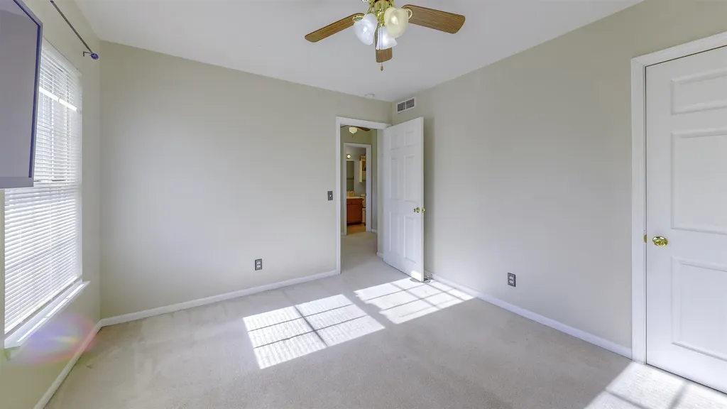 915 Deer Run Union Charter Township MI 48858