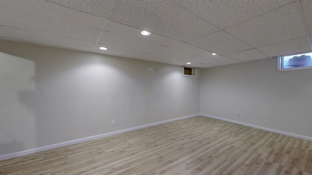 915 Deer Run Union Charter Township MI 48858