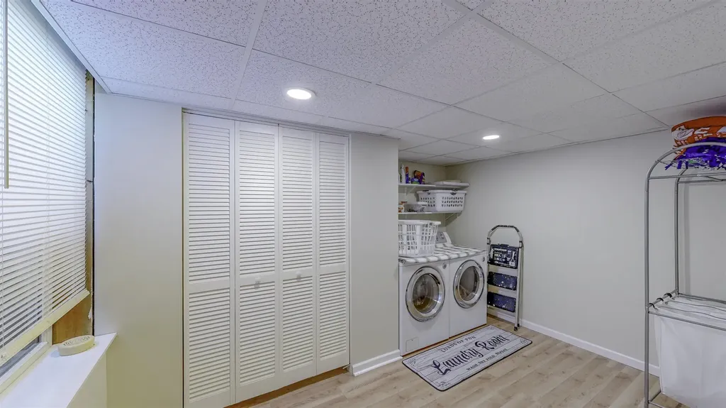 915 Deer Run Union Charter Township MI 48858